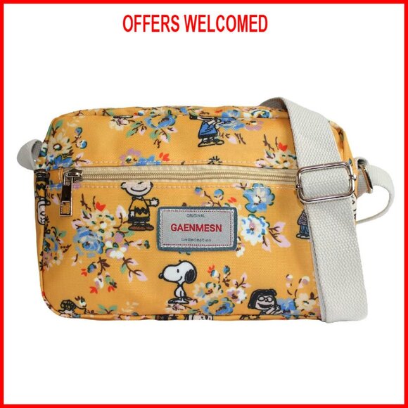 Lightweight Mini Crossbody Bag Water Resistant Adjustable Strap 3 Pockets